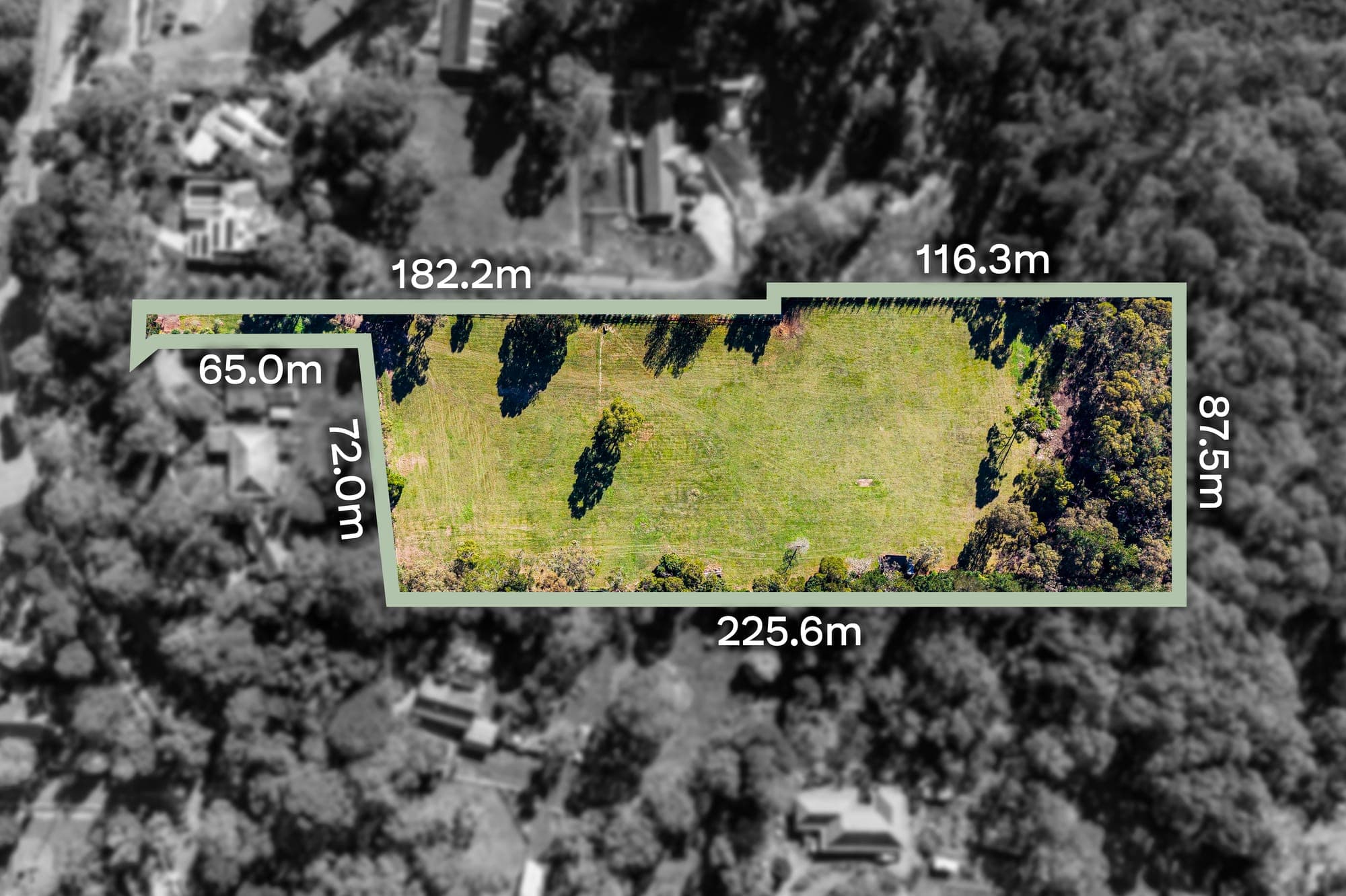 Each boundary run labelled with its length in metres