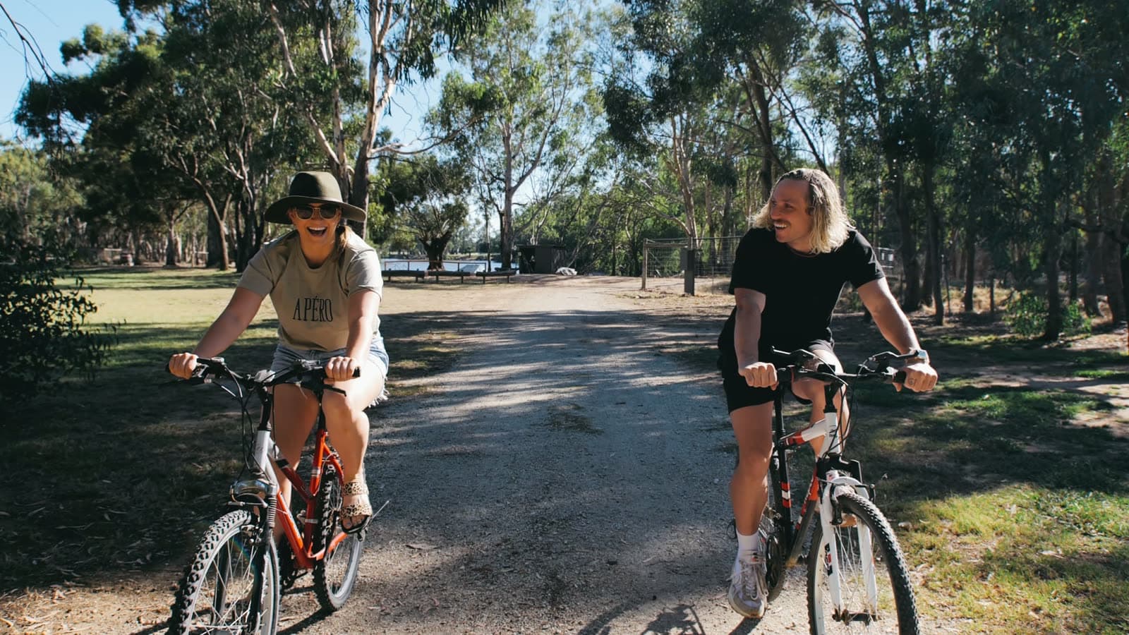 Goolwa River Retreat, landscape cut