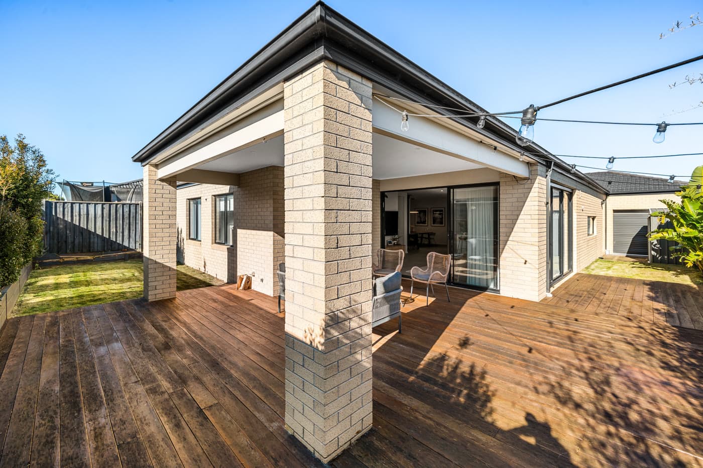 Covered alfresco and deck, Clyde North